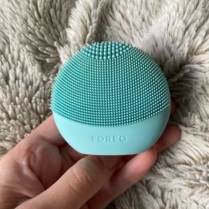 Foreo Luna Fofo Cleansing device